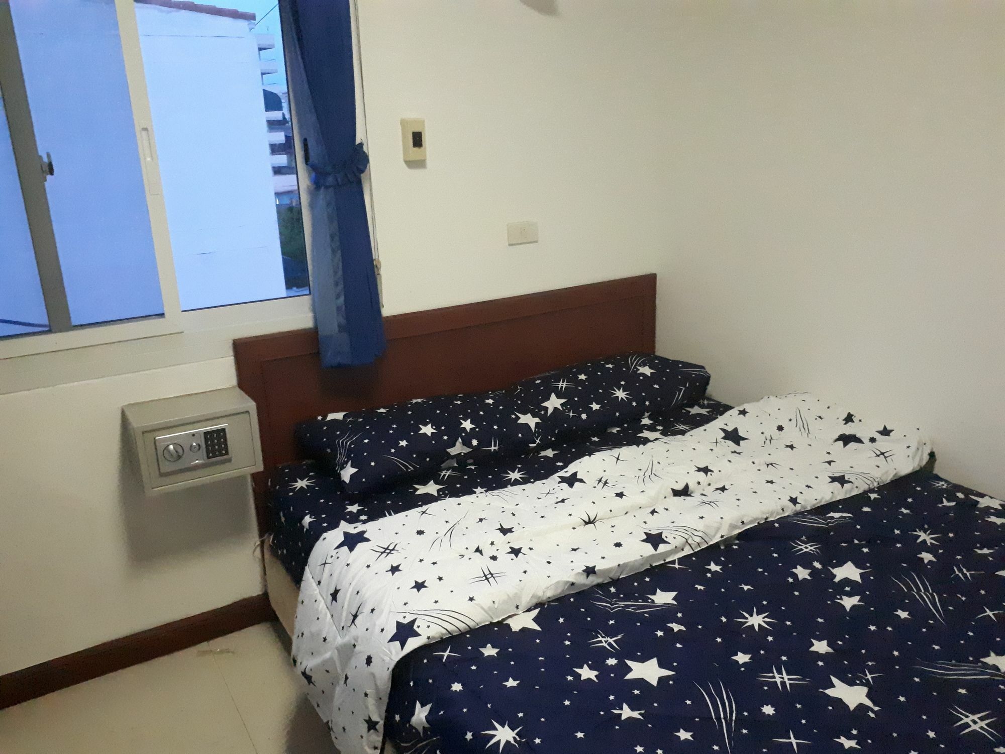Chill Inn Pattaya Εξωτερικό φωτογραφία